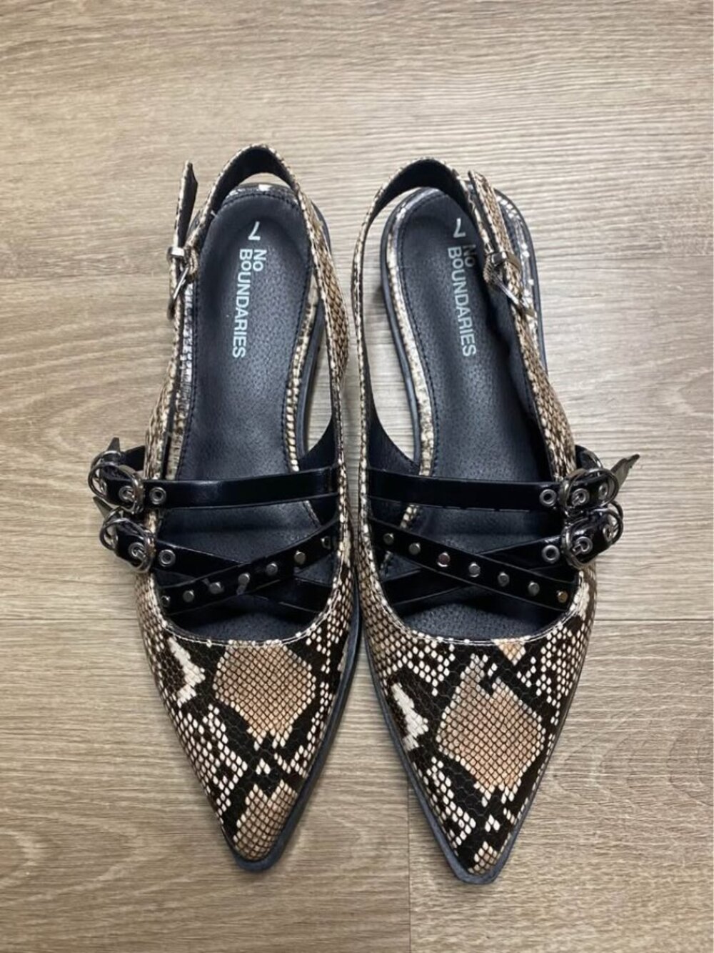 No Boundaries Women’s Faux Leather Snakeskin Slingback Flats Strappy